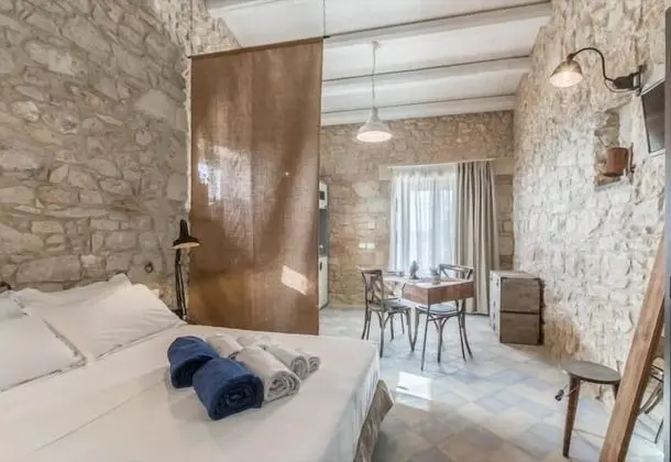 Stüdyo, Kısmi Deniz Manzaralı