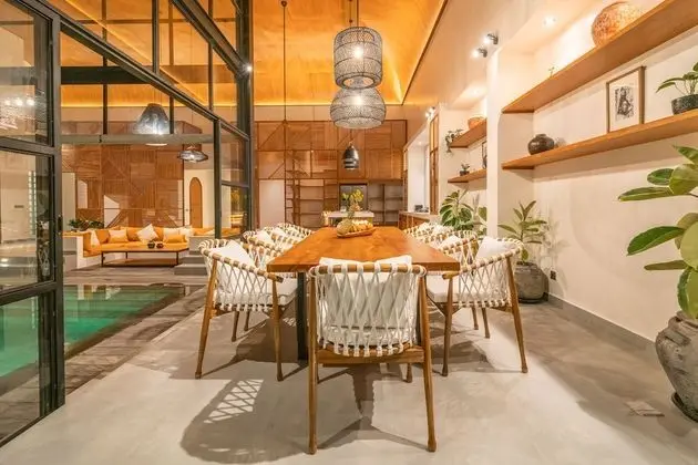 Deluxe Villa