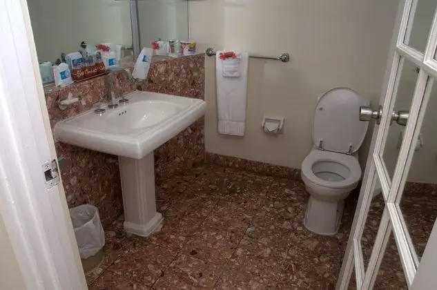 Deluxe Oda, Havuz Manzaralı
