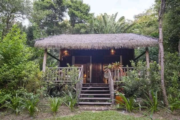 Deluxe Private Garden PLANTATION Bungalow