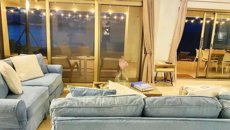 Luxury Villa, 1 Yatak Odası, Veranda, Denize Sıfır