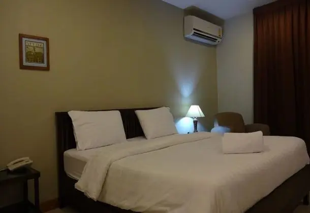 Deluxe Tek Büyük Yataklı Oda