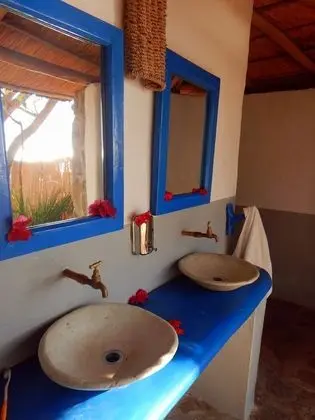 Standard Tek Büyük veya İki Ayrı Yataklı Oda, Ortak Banyo, Göl Manzaralı