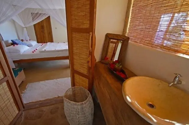 Superior Tek Büyük Yataklı Oda, Özel Banyo, Göl Manzaralı