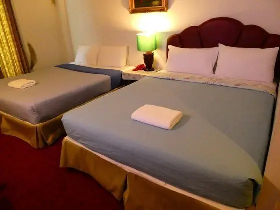 Deluxe Dört Kişilik Oda