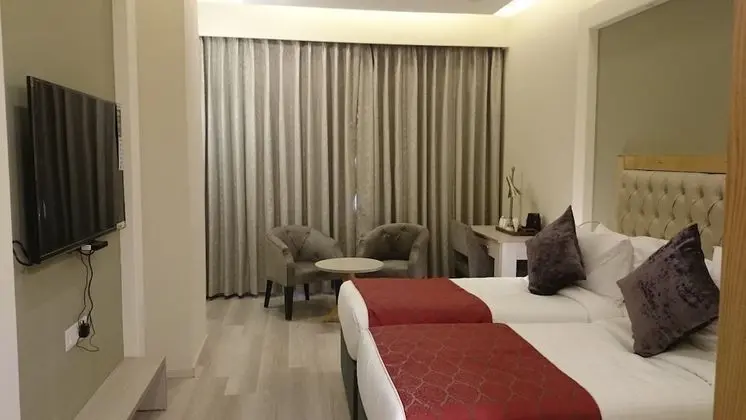 Basic İki Ayrı Yataklı Oda