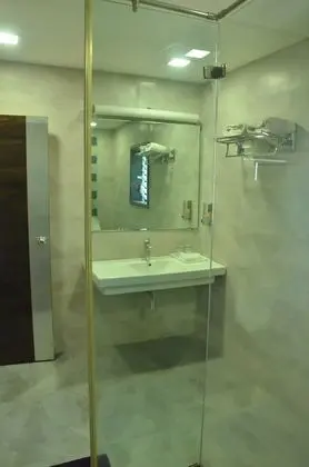 Deluxe Tek Büyük Yataklı Oda, Sigara İçilmez