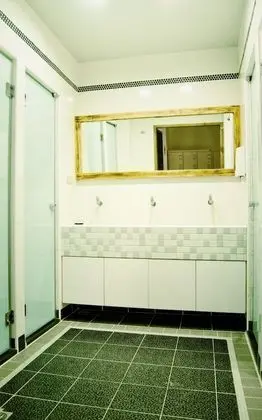Ortak Ranzalı Oda, Karma Ranzalı Oda