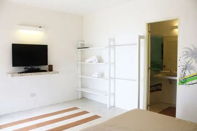 Deluxe Üç Kişilik Oda (Airconditioned)