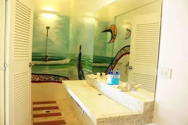 Deluxe Üç Kişilik Oda (Airconditioned)