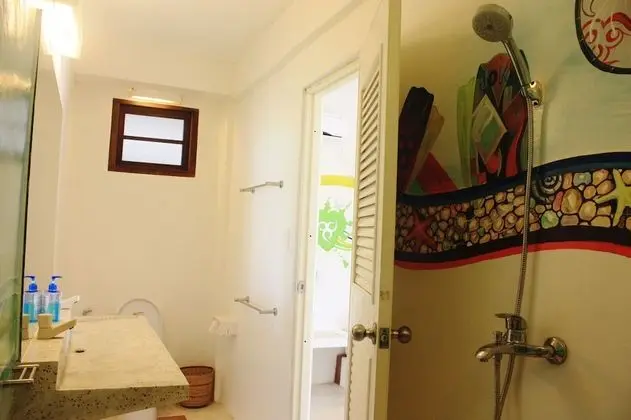 Deluxe Üç Kişilik Oda (Airconditioned)