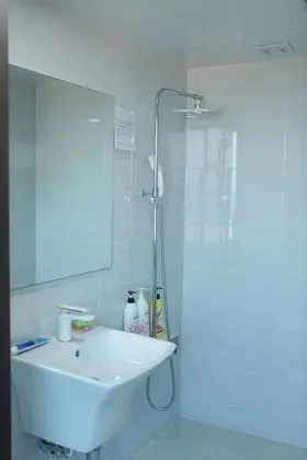 Gallery Suite, Kitchenette, Ocean View (Pension Type)