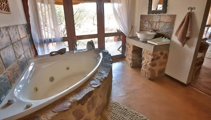 Honeymoon Süit, 1 En Büyük (King) Boy Yatak, Jakuzi, Park Manzaralı