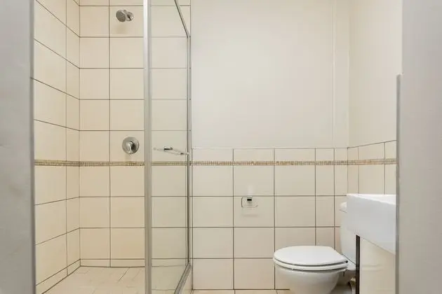 Exclusive Stüdyo Süit