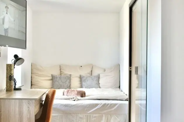 Premium Tek Büyük Yataklı Oda, Balkon, Şehir Manzaralı