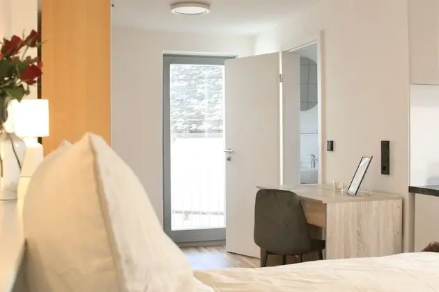 Premium Tek Büyük Yataklı Oda, Balkon, Şehir Manzaralı