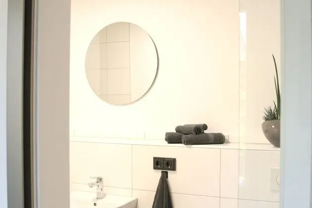 Premium Tek Büyük Yataklı Oda, Balkon, Şehir Manzaralı