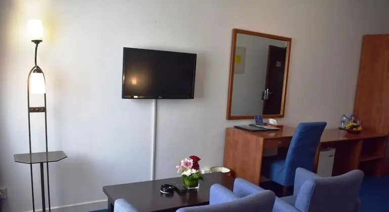 Standard Tek Büyük Yataklı Oda