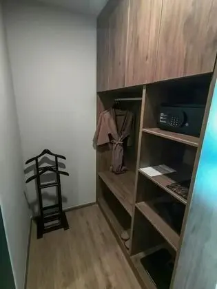Premier Tek Büyük Yataklı Oda
