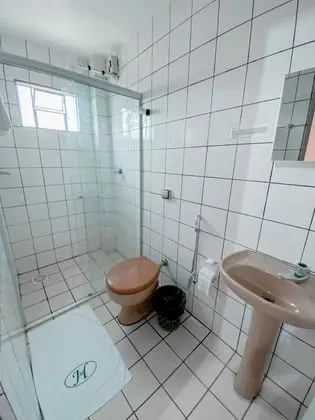Quarto com Ar condicionado Triplo