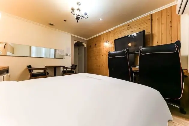 Superior Tek Büyük Yataklı Oda