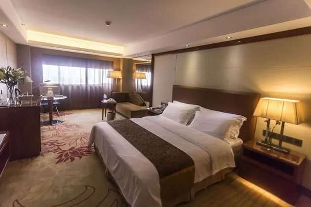 Business Tek Büyük Yataklı Oda