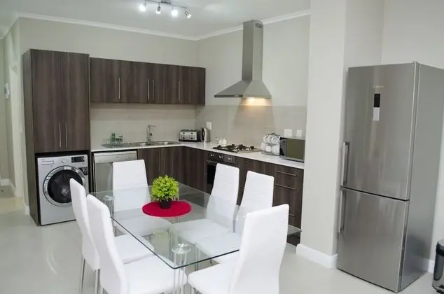 2 Bed Apartment - Manhattan Quarter New