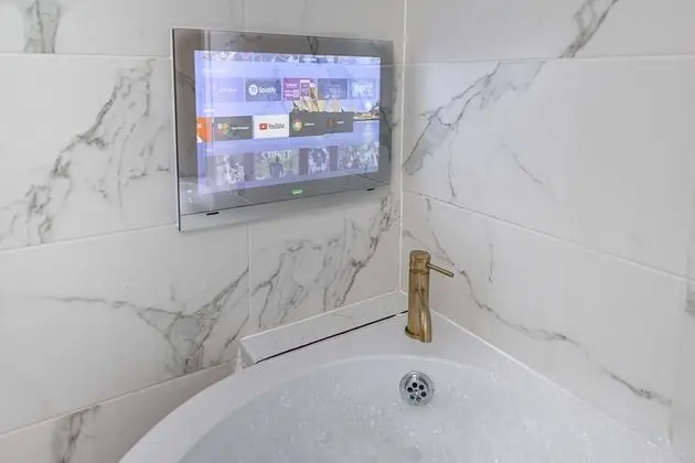 Deluxe Apart Daire, Sıcak Su Havuzu, Şehir Manzaralı (Apt 4)