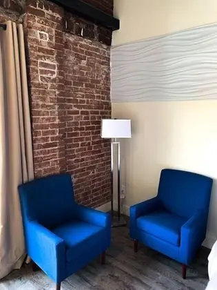 Comfort Dört Kişilik Oda