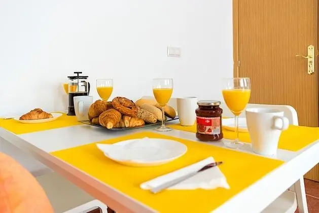 Apart Daire, 1 Çift Kişilik Yatak ve Çekyat