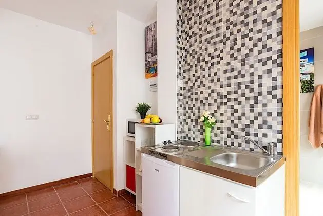 Apart Daire, 1 Çift Kişilik Yatak ve Çekyat