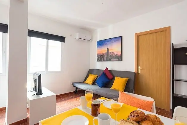 Apart Daire, 1 Çift Kişilik Yatak ve Çekyat