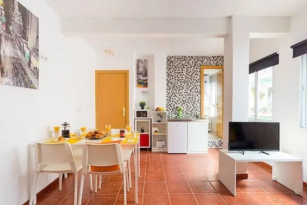 Apart Daire, 1 Çift Kişilik Yatak ve Çekyat