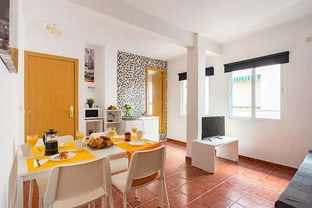 Apart Daire, 1 Çift Kişilik Yatak ve Çekyat