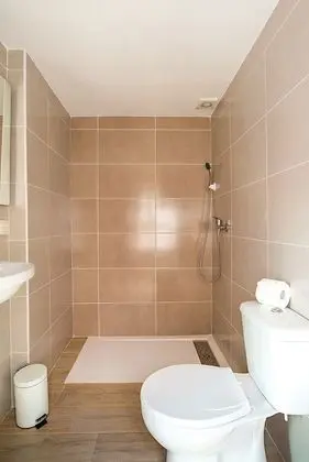 Apart Daire, 1 Çift Kişilik Yatak ve Çekyat