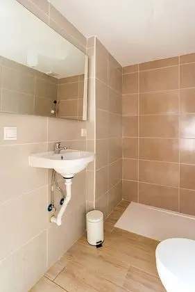 Apart Daire, 1 Çift Kişilik Yatak ve Çekyat