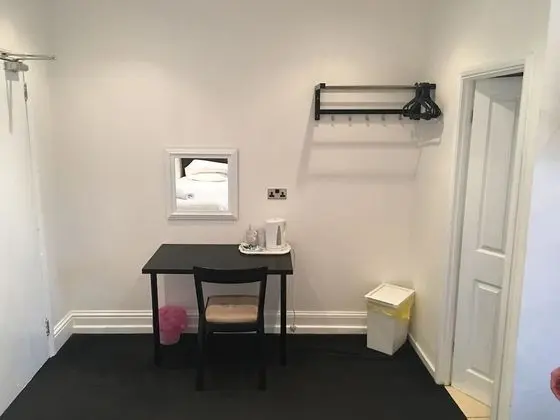 Dört Kişilik Oda, Banyolu/Duşlu