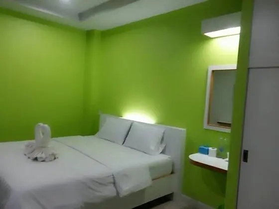 Standard Tek Büyük Yataklı Oda