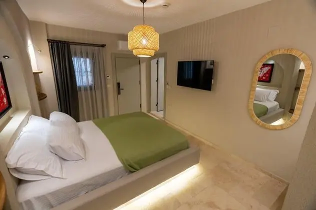 Ekonomik Oda, Manzarasız, Alçak Tavan