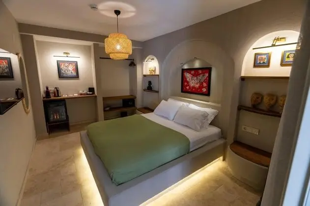 Ekonomik Oda, Manzarasız, Alçak Tavan