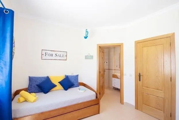 Villa, 6 Yatak Odası, Kişiye Özel Havuzlu, Havuz Manzaralı