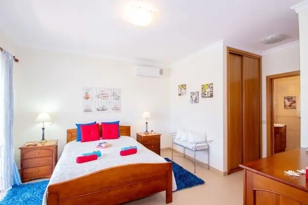 Villa, 6 Yatak Odası, Kişiye Özel Havuzlu, Havuz Manzaralı