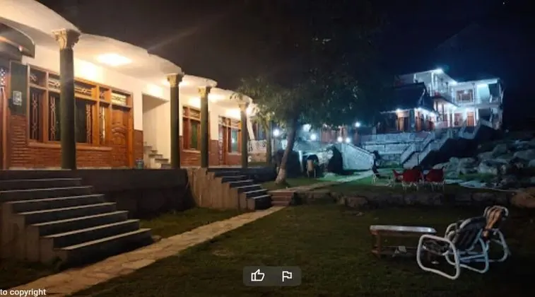 Standard Tek Büyük veya İki Ayrı Yataklı Oda