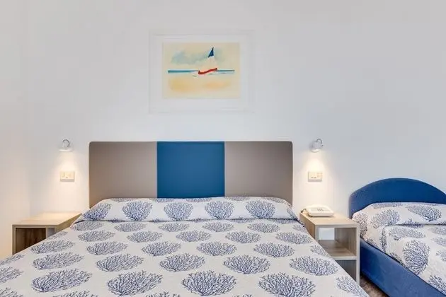 Comfort Dört Kişilik Oda, Deniz Manzaralı