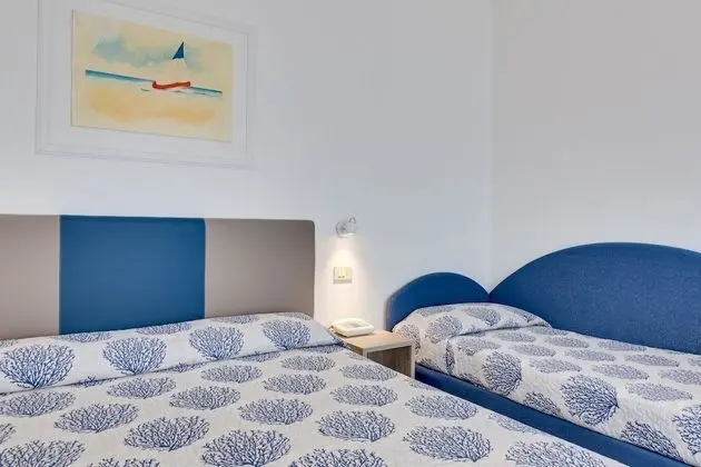 Comfort Dört Kişilik Oda, Deniz Manzaralı