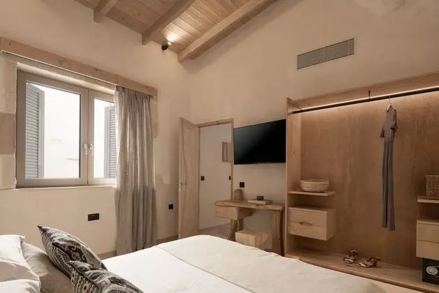 Executive Süit, Havuz Manzaralı