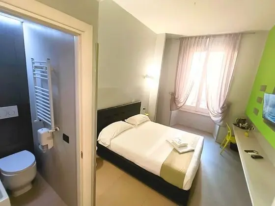 Economy Tek Büyük Yataklı Oda