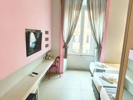 Tek Büyük Yataklı Oda (with Extra-bed)