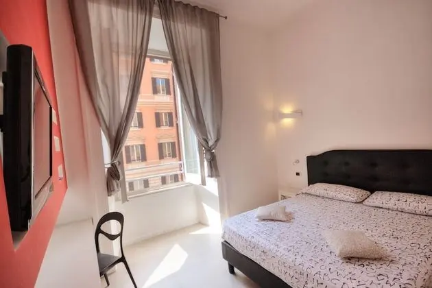 Tek Büyük Yataklı Oda (with Extra-bed)