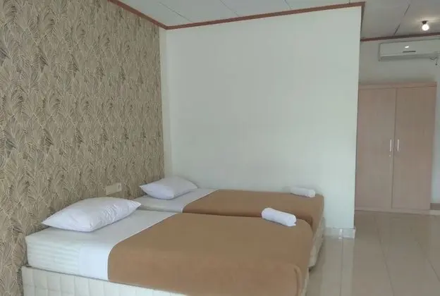 Deluxe Tek Büyük veya İki Ayrı Yataklı Oda, Göl Kenarı